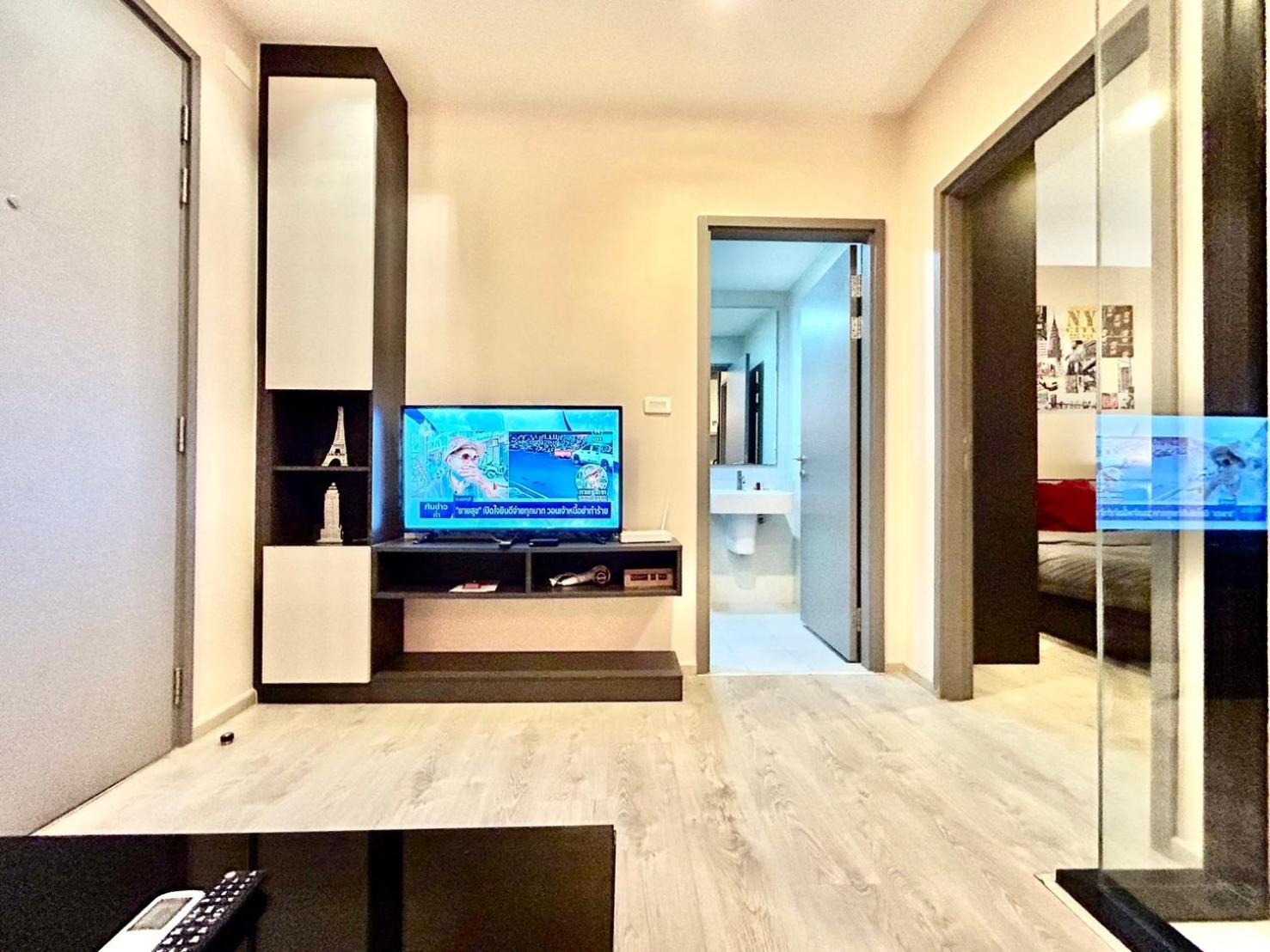 The Base Super Apartemen