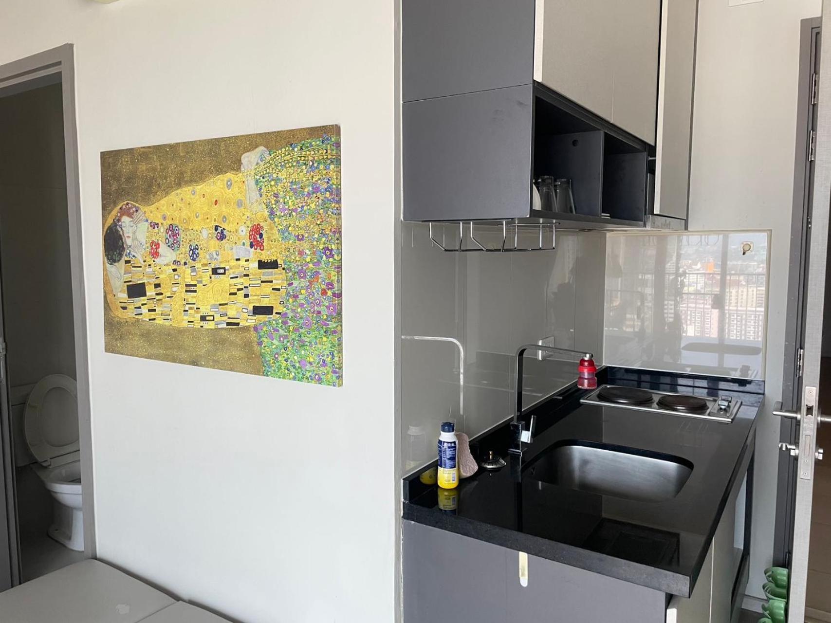 Apartemen The Base Super