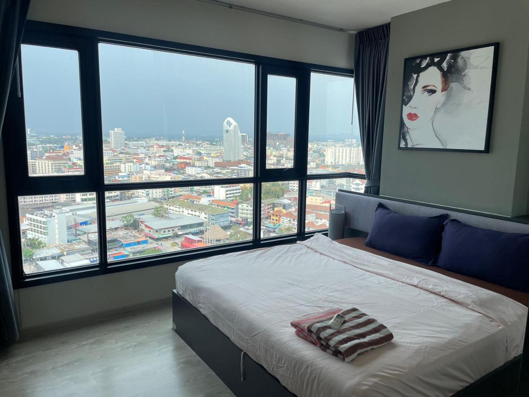 The Base Super Apartemen Pattaya