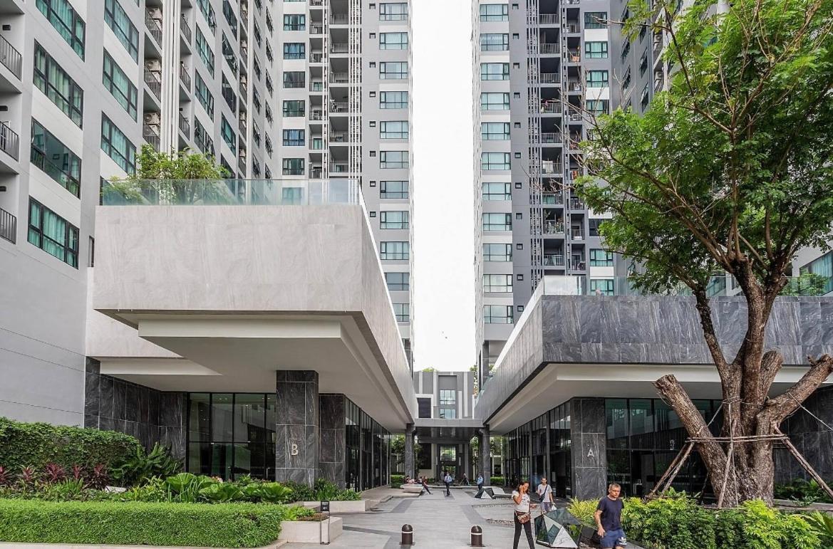 The Base Super Pattaya