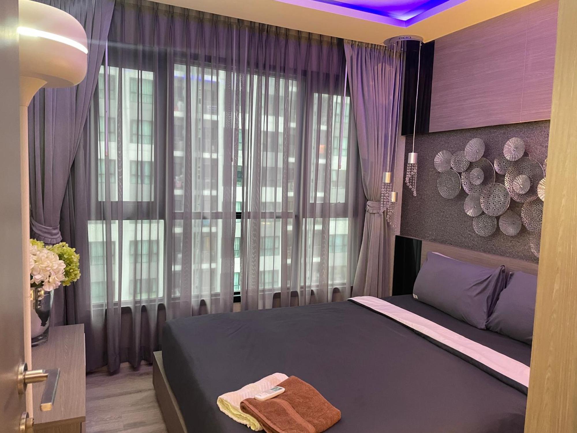 The Base Super Pattaya